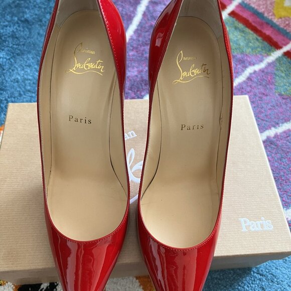 Christian Louboutin So Kate 100 Heels - Picture 2 of 10